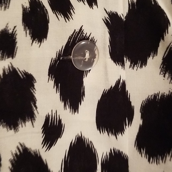 Black and White Dress - Picture 5 of 5